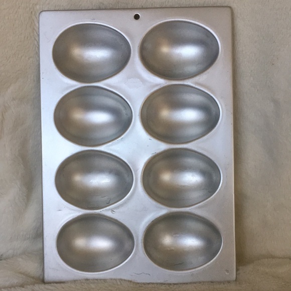 Wilton Kitchen Easter Egg Wilton Cake Pan Eight 8 Individual Egg